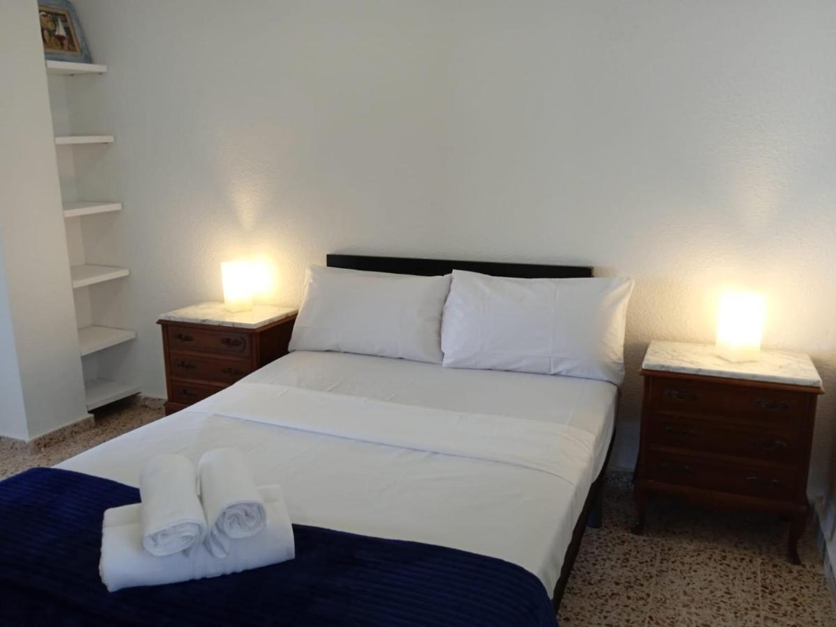 Town Center Apartment El Перельо Экстерьер фото