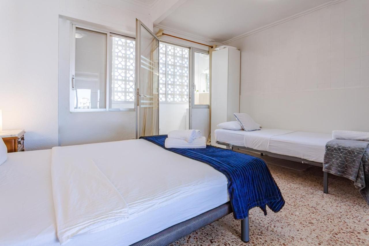 Town Center Apartment El Перельо Экстерьер фото