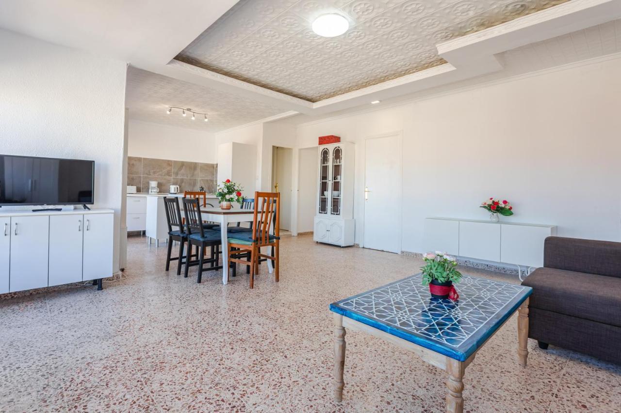 Town Center Apartment El Перельо Экстерьер фото