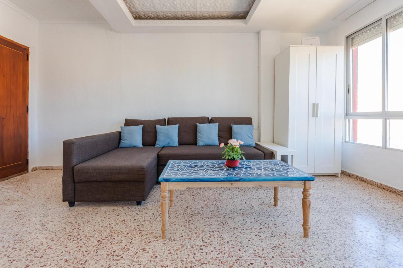 Town Center Apartment El Перельо Экстерьер фото
