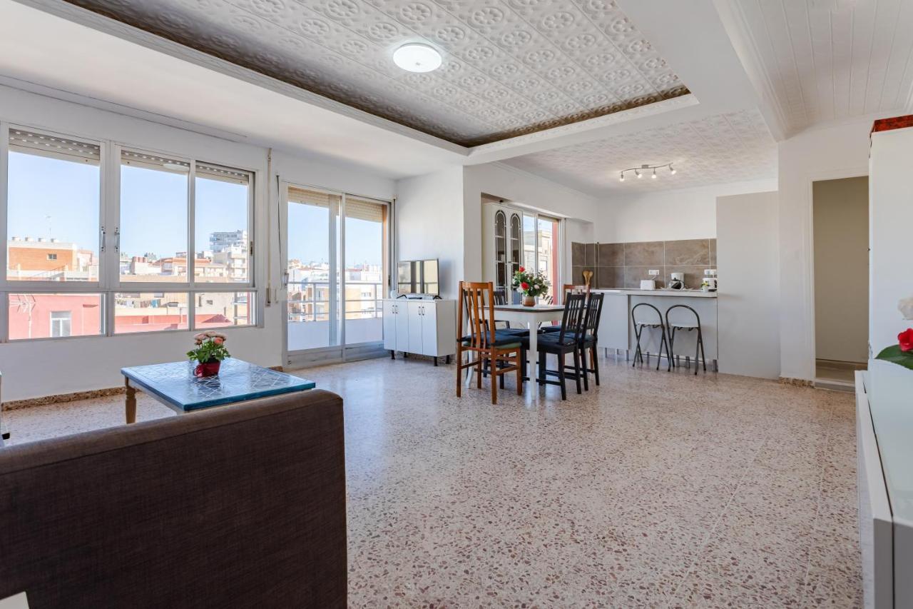 Town Center Apartment El Перельо Экстерьер фото