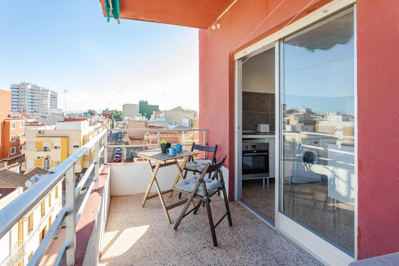 Town Center Apartment El Перельо Экстерьер фото