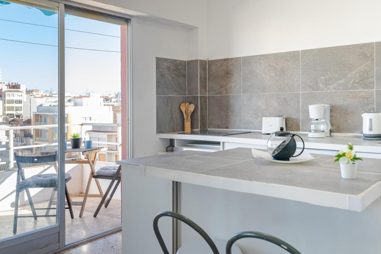 Town Center Apartment El Перельо Экстерьер фото
